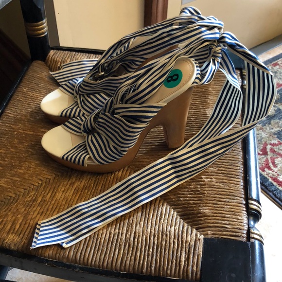 New COACH heels - Picture 2 of 7